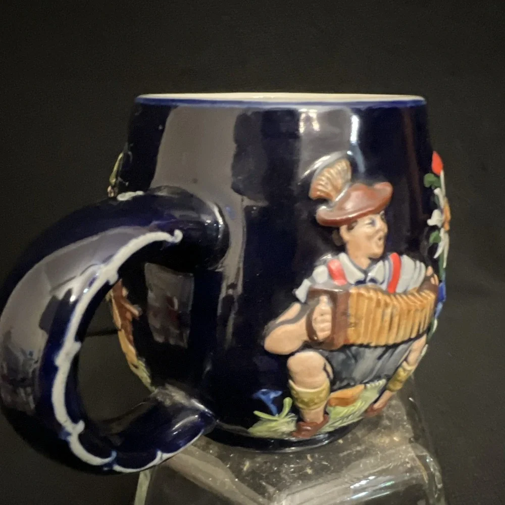 Reinhold Merkelbach 3813 Tyrolean Dancers 0.5L Beer Stein Mug